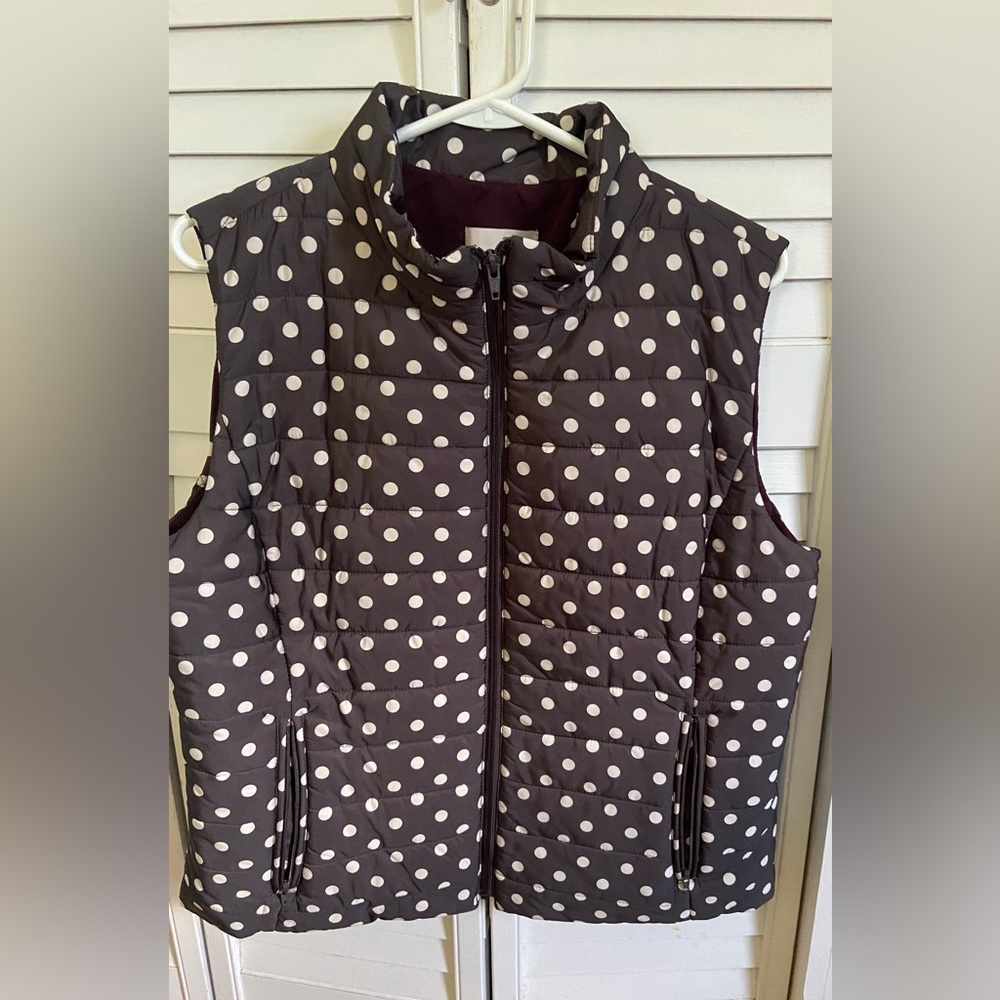 LOFT brand gray and white polka dot vest, size Large. Brand new, never worn.